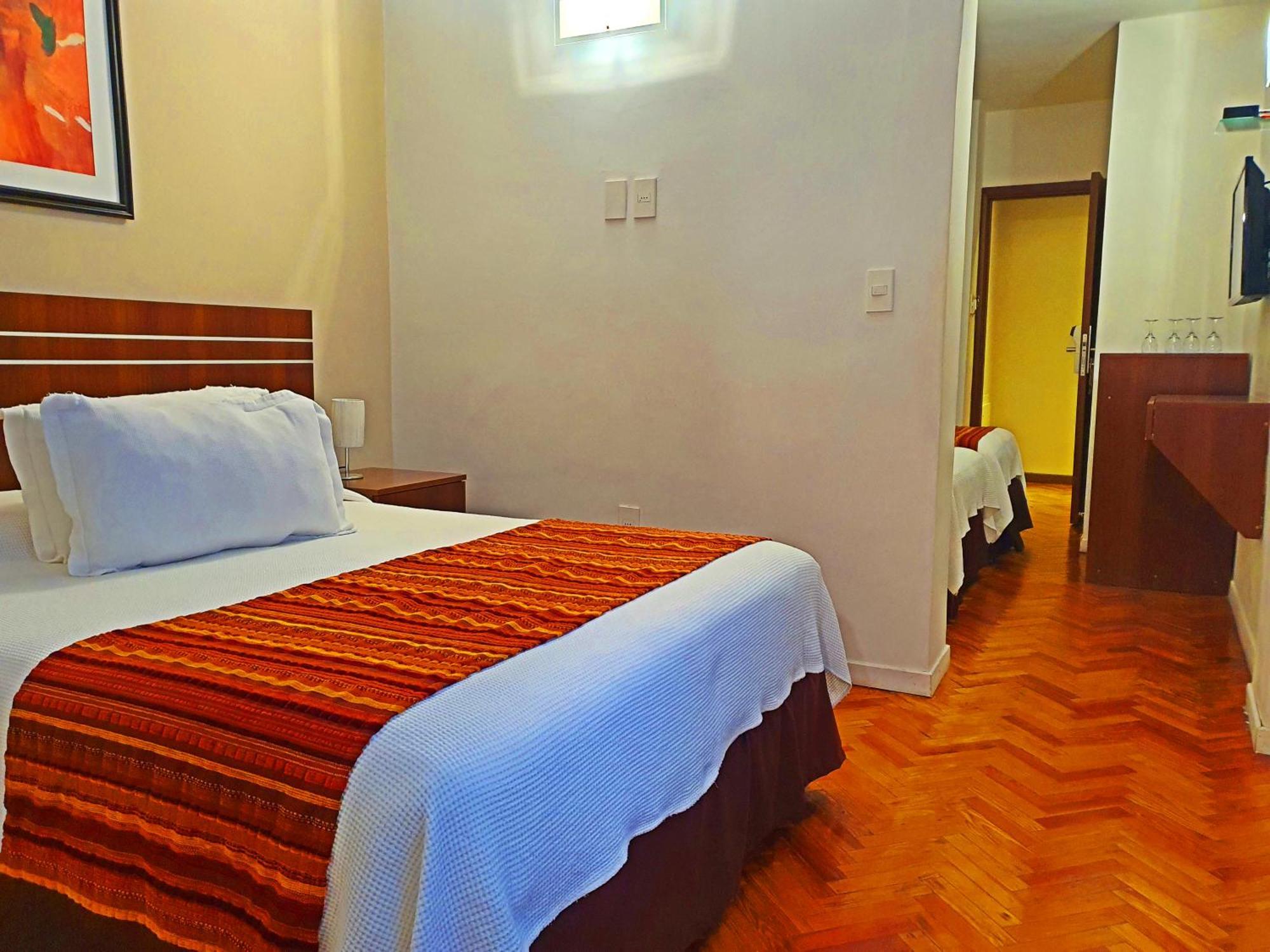 Hotel America Montevideo Szoba fotó